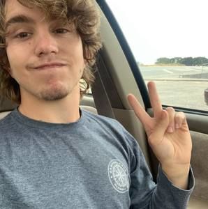 Meet your Posher, Cyris